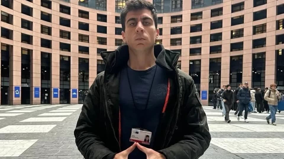 Un YouTuber de 24 ans élu au Parlement européen