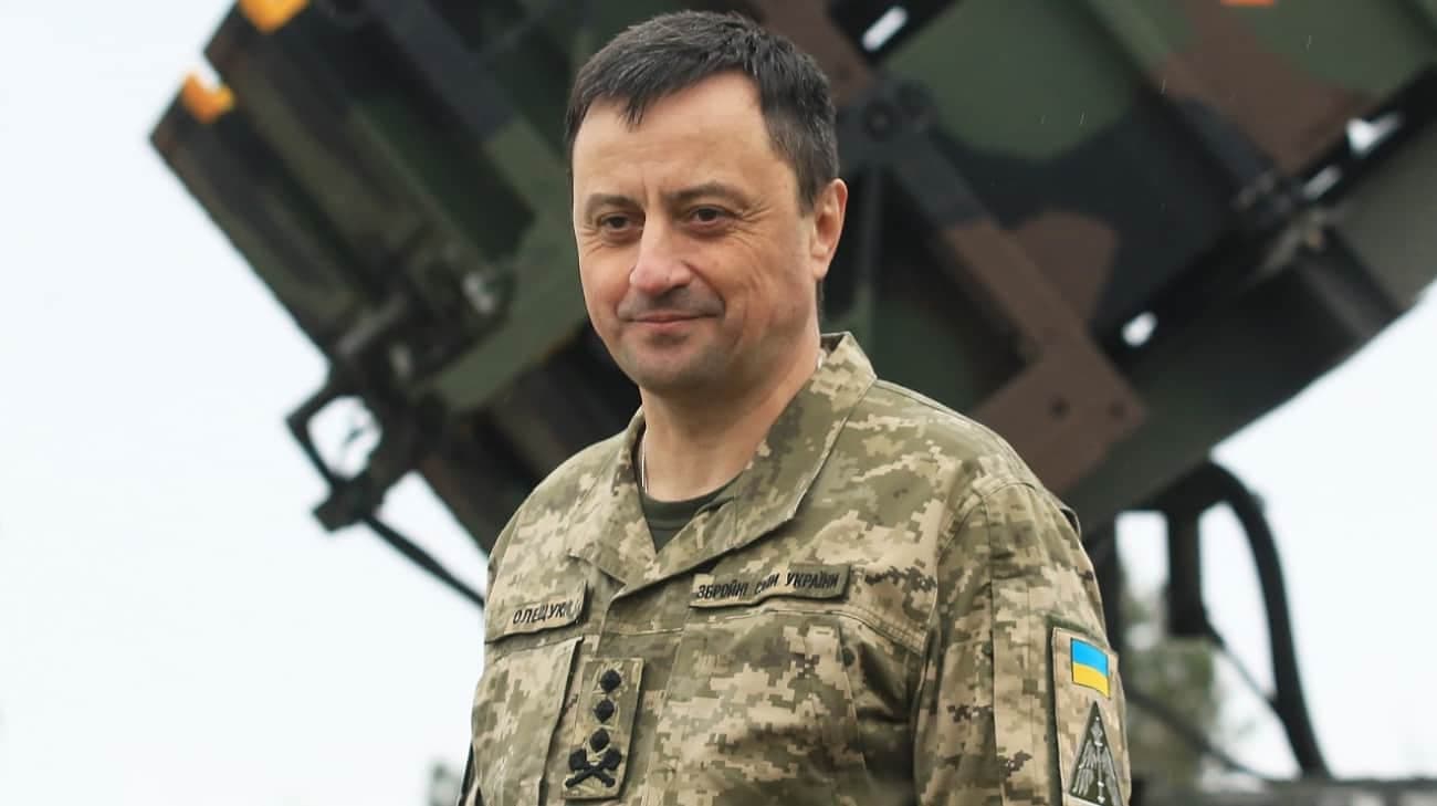 Zelensky limoge le commandant des forces aériennes ukrainiennes