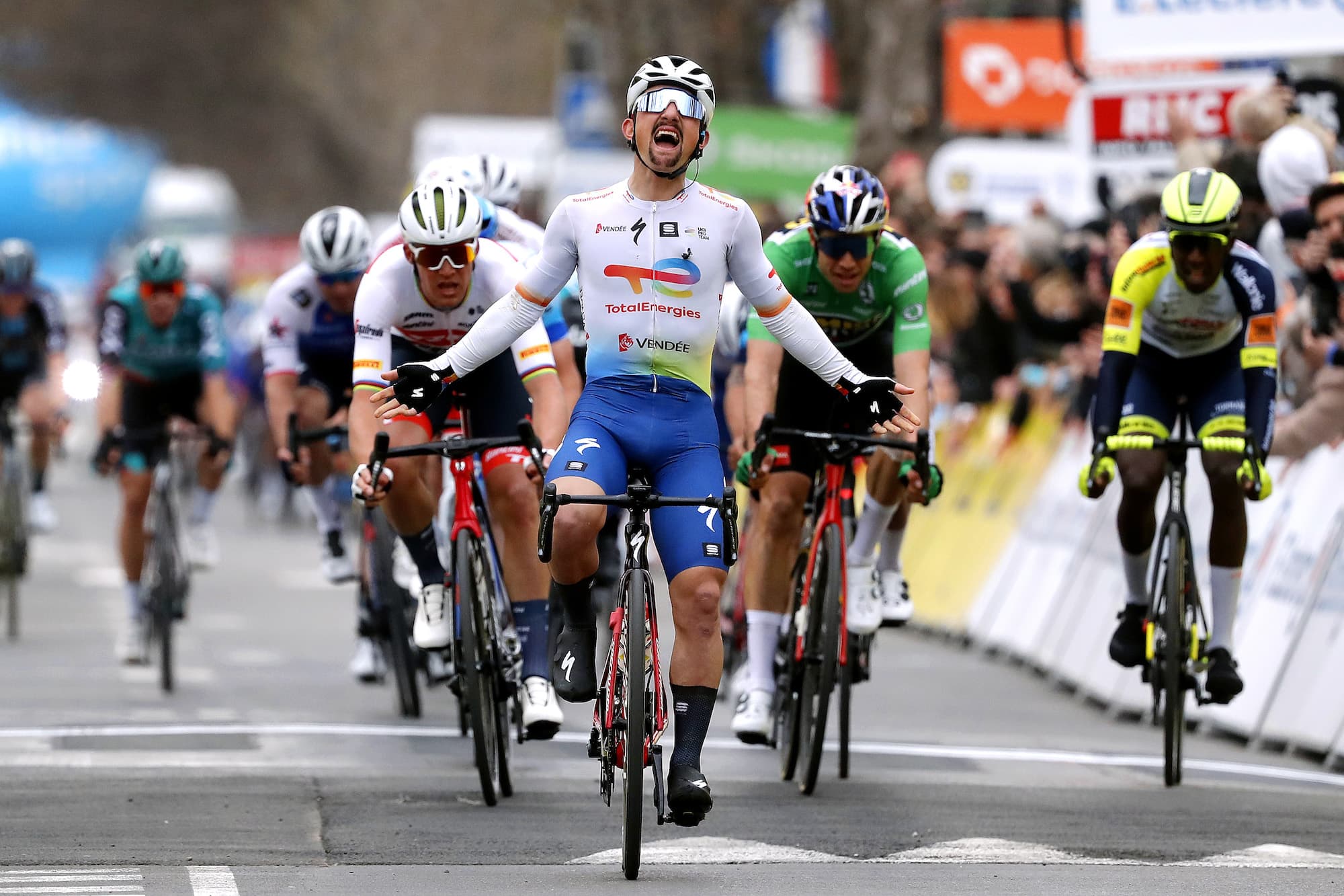 Victoire Historique de Mathieu Burgaudeau au Tour d’Istanbul!