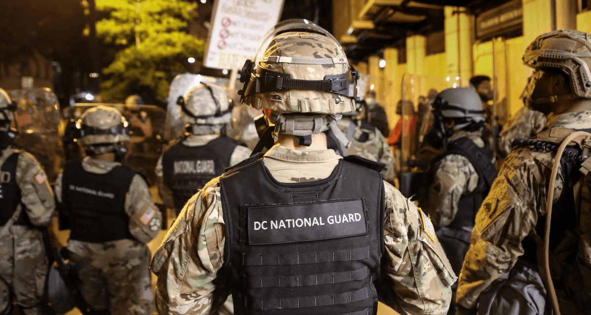 Trump contrôle la Garde nationale, la justice autorise le maintien des troupes à Los Angeles