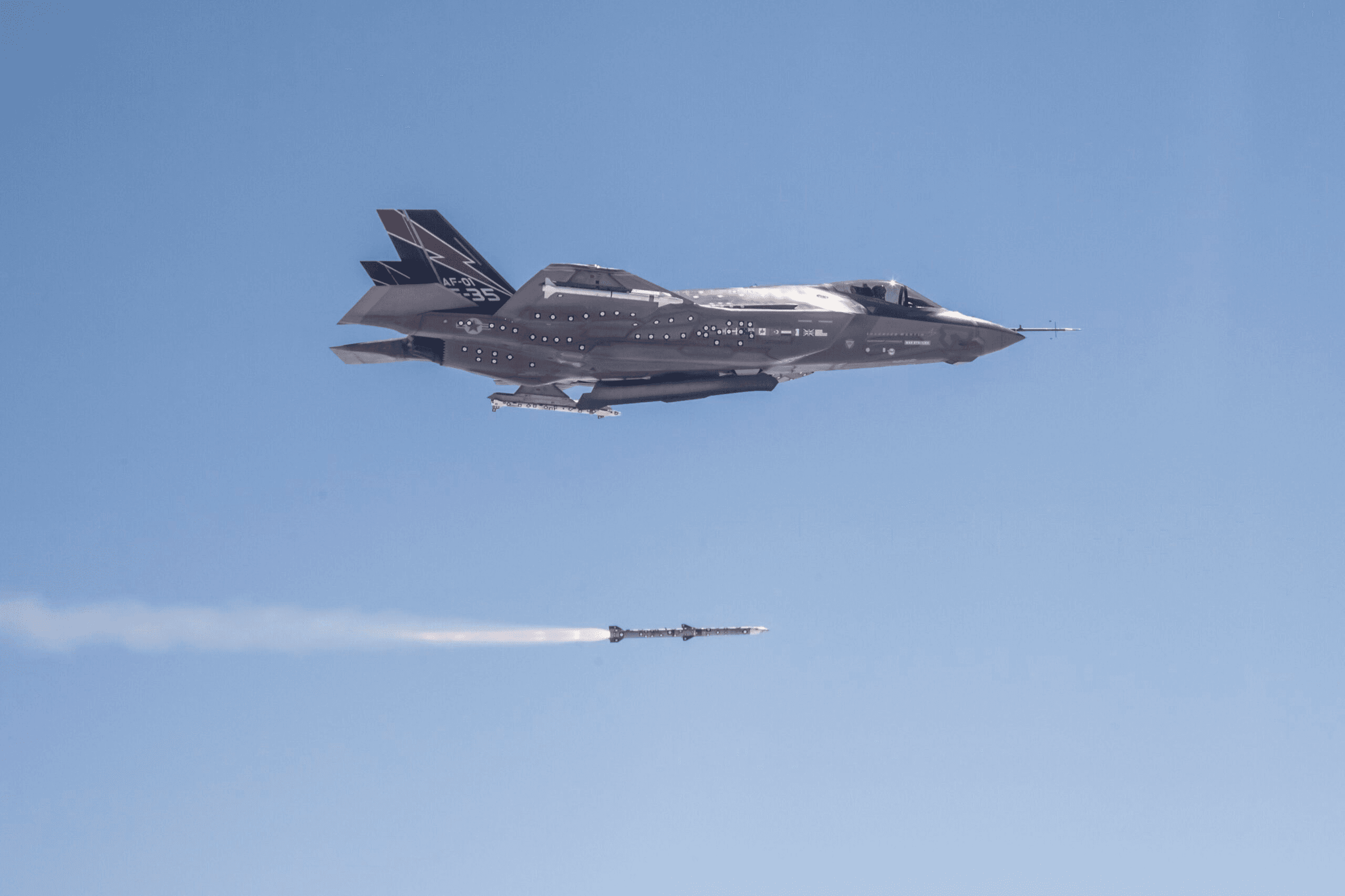 Le Royaume-Uni achètera 12 avions de chasse F-35A à capacité nucléaire