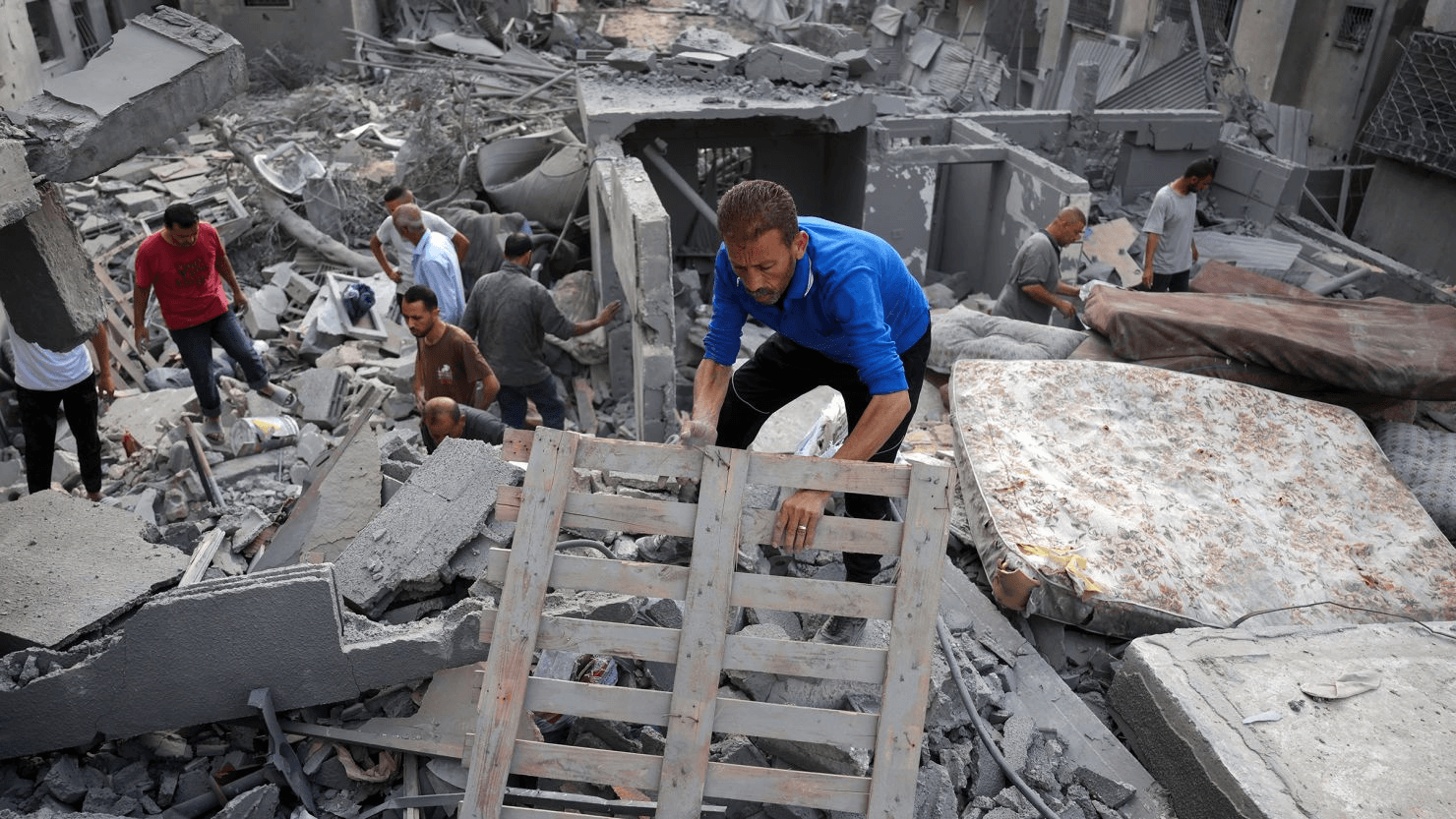 Au moins 51 morts à Gaza aujourd’hui, dont 14 près des centres d’aide