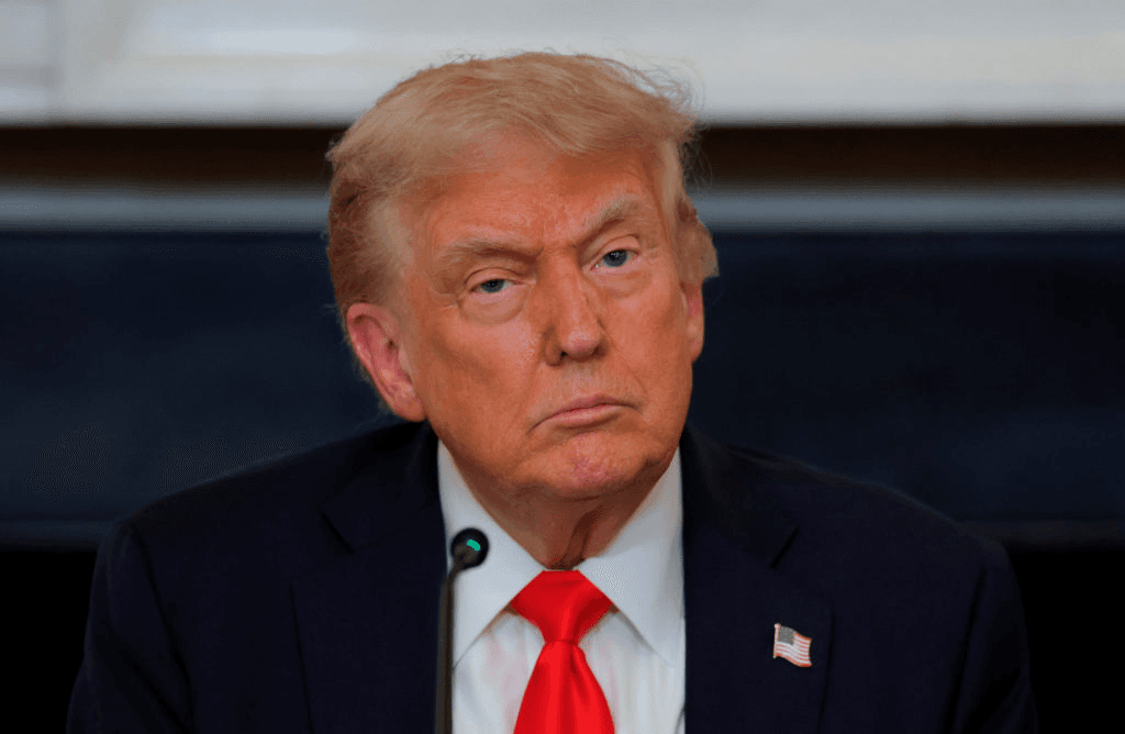 Trump : Poursuivre ceux qui ont divulgué des infos sur les frappes US contre l’Iran