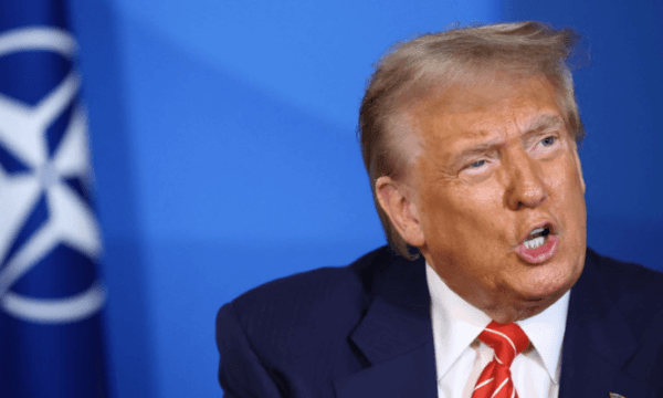 Trump menace l’Espagne après son refus d’augmenter le budget défense: Ils paieront le double