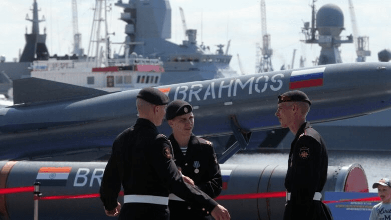 Conversation interceptée : un commandant russe ordonne d’exécuter un camarade blessé.