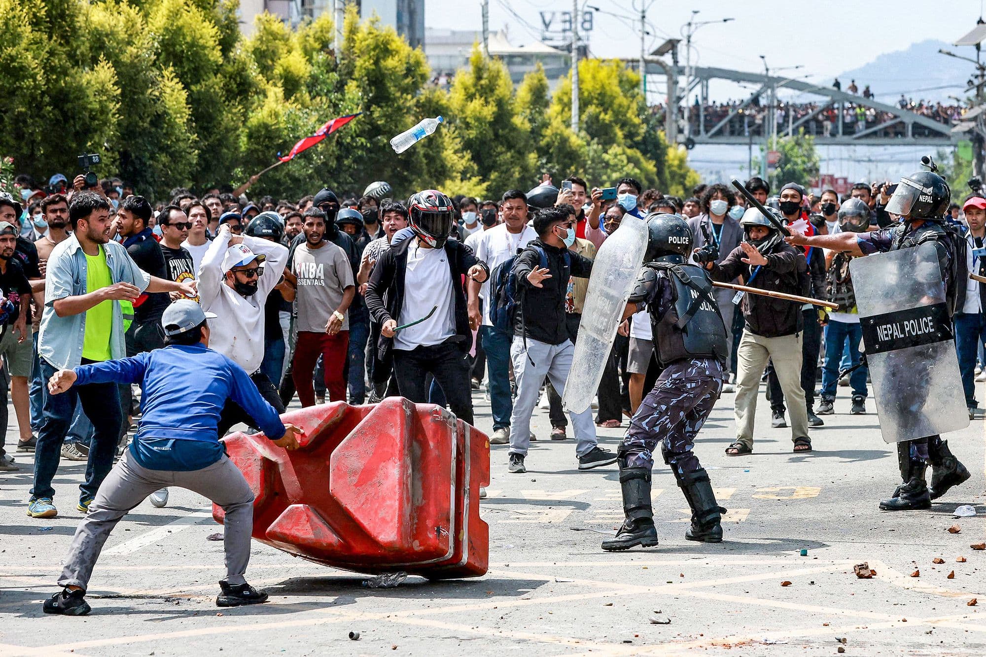 Le Népal lève le blocage des réseaux sociaux après des manifestations meurtrières